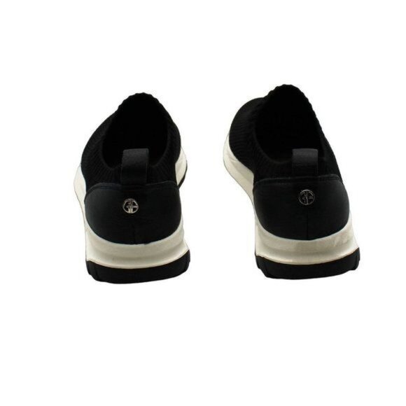 Giani Bernini Memory Foam Sneakers - Picture 9 of 9